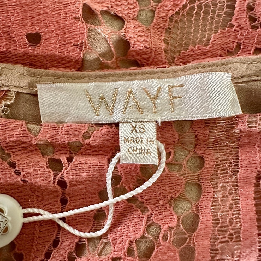 WAYF, WOMENS, NWT, ROSE, LACE SHORTS WITH NUDE UNDERLAY. SIZE XS - Picture 7 of 8